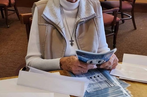 Labeling Volunteer 10-22